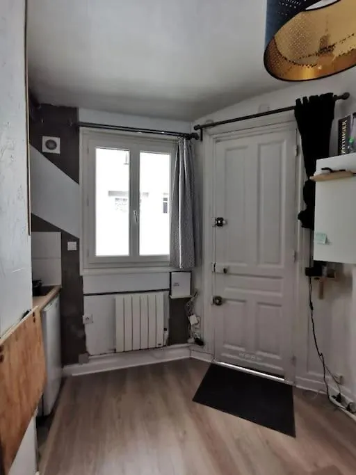Apartment A Nice Little Studio In The Beautiful Paris. Paris